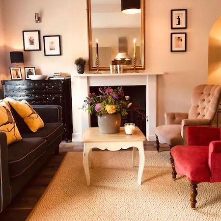 Pass The Keys Old Beams Luxury Style & Comfort In Town Centre Bakewell Eksteriør bilde