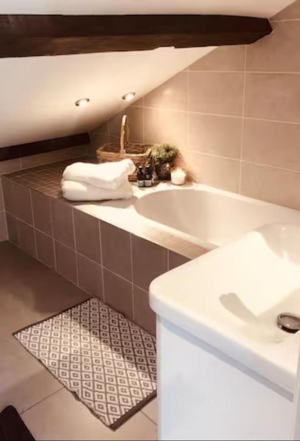 Pass The Keys Old Beams Luxury Style & Comfort In Town Centre Bakewell Eksteriør bilde